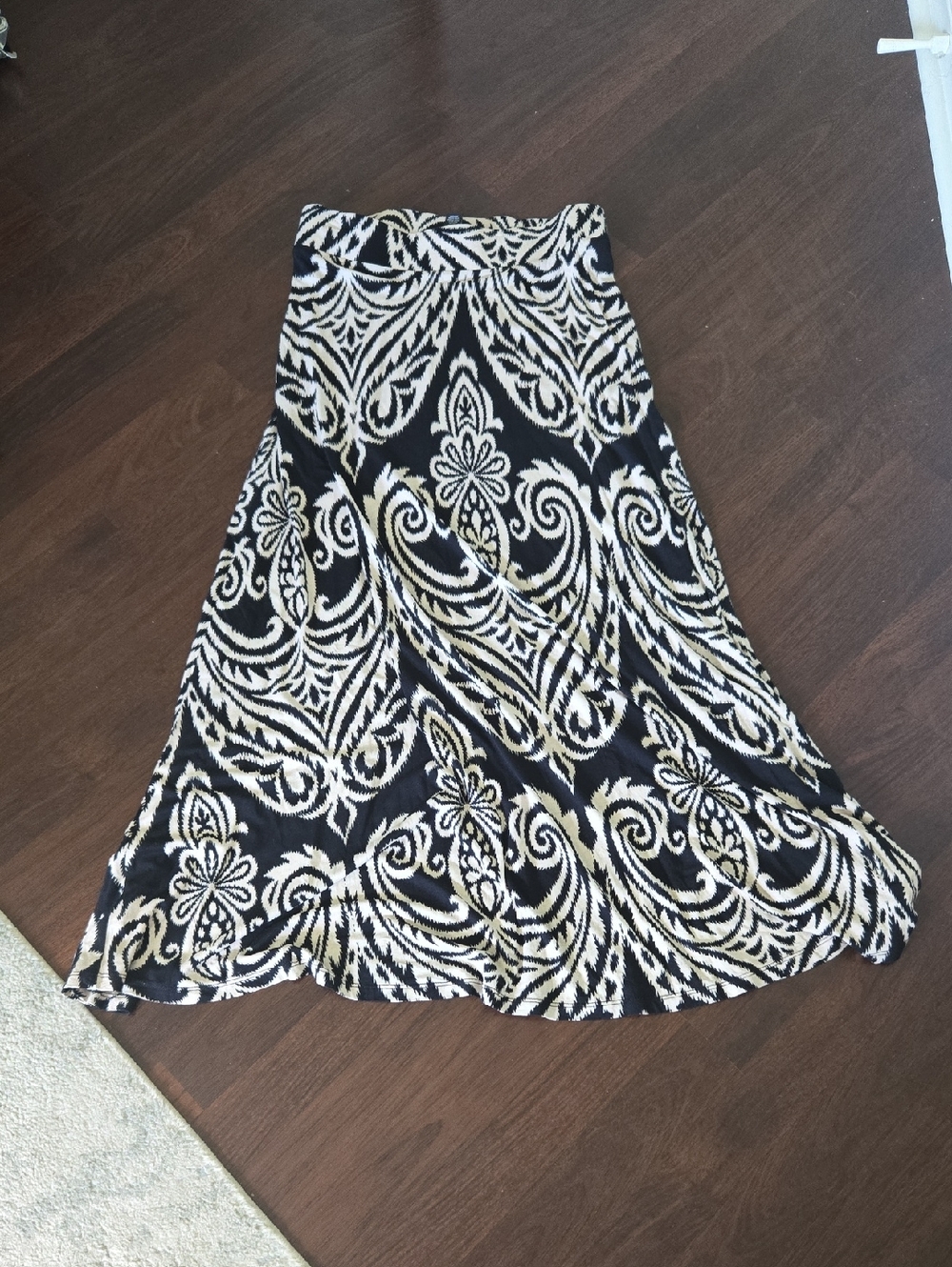 INC International Concepts Black and Cream Printed Maxi Skirt